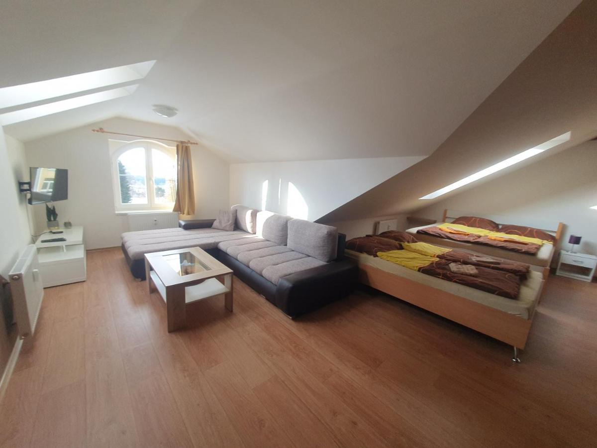 Apartmany Lipno-1 Lipno nad Vltavou Zewnętrze zdjęcie