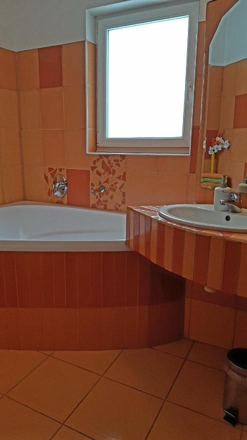 Apartmany Lipno-1 Lipno nad Vltavou Zewnętrze zdjęcie
